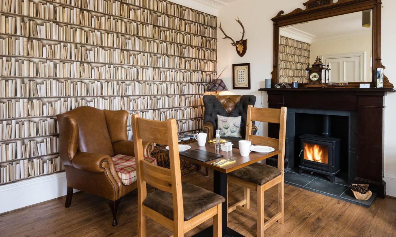 Bruach Mhor Guest House พิทลอครี ภายนอก รูปภาพ