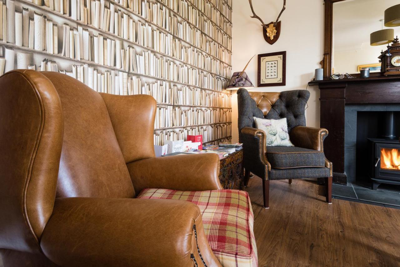 Bruach Mhor Guest House พิทลอครี ภายนอก รูปภาพ